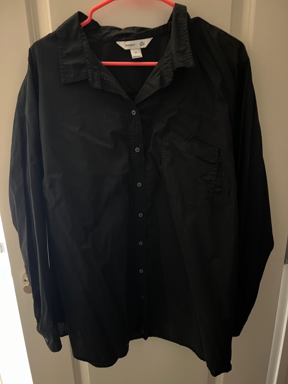 Old Navy Black Long-Sleeve Button-Up Shirt